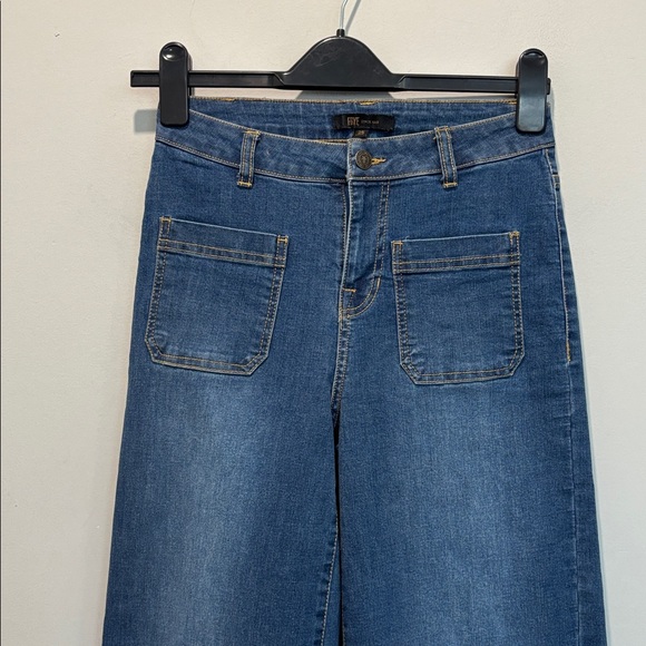 FRYE Wide Leg Jeans Raw Hem Blue Denim High Rise Patch Pockets Size 25 - Picture 3 of 14